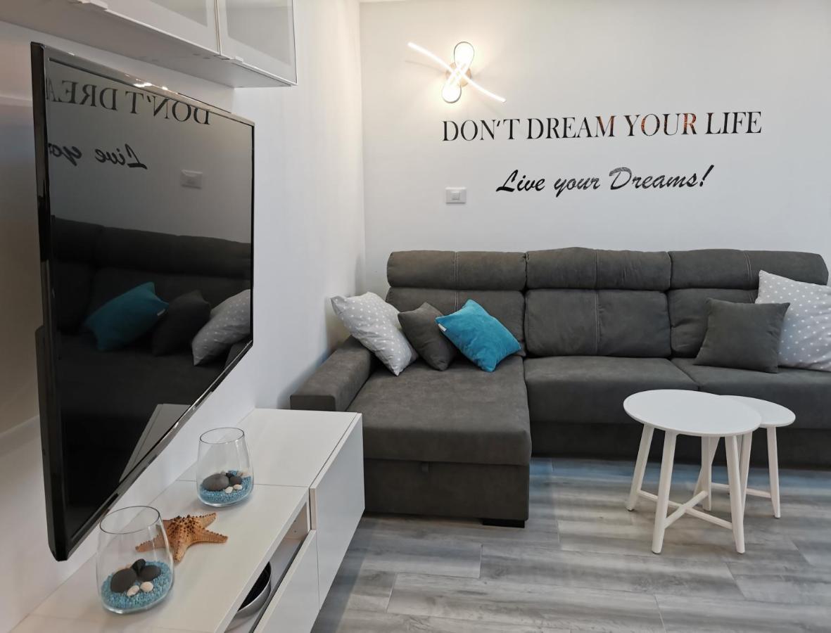 Luxury Apartment Of Costa طوستا ديل سيلونثيو المظهر الخارجي الصورة